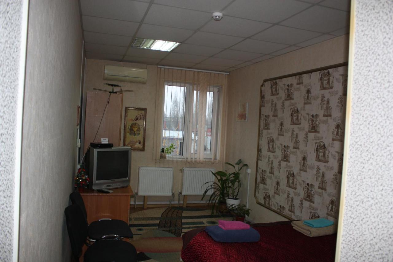 Motel Pid Strihoyu Kremencsuk Kültér fotó